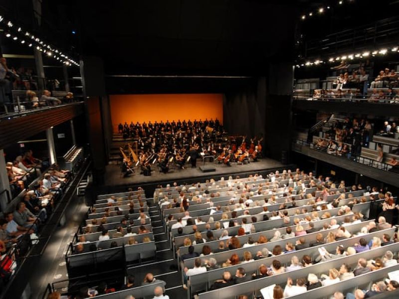Photographie d'une salle, Cepac Silo, Marseille